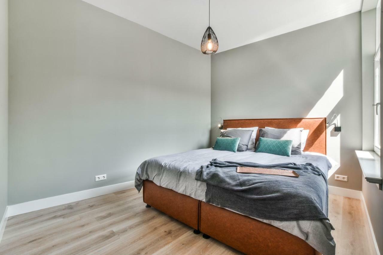 Boutique Hotel Koninginn Haarlem Extérieur photo