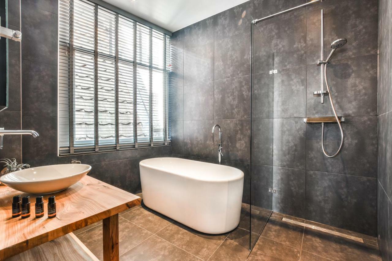 Boutique Hotel Koninginn Haarlem Extérieur photo